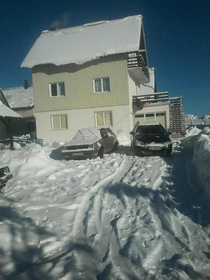 Guesthouse Mijatovic Žabljak Buitenkant foto